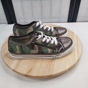GUESS Camo Metallic Bronze Sneakers Decorative Zipper Women US 8.5M